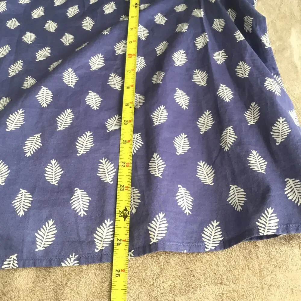 J.Crew Women's Cotton Blue and White Leaf print V-neck Top Plus Sz 3XL - Picture 6 of 7